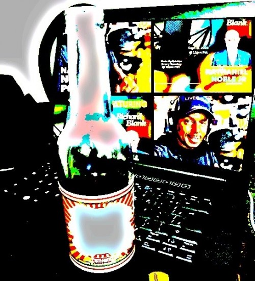 8fb4fb73bbe8f32a4ae7dd2531904645.jpg